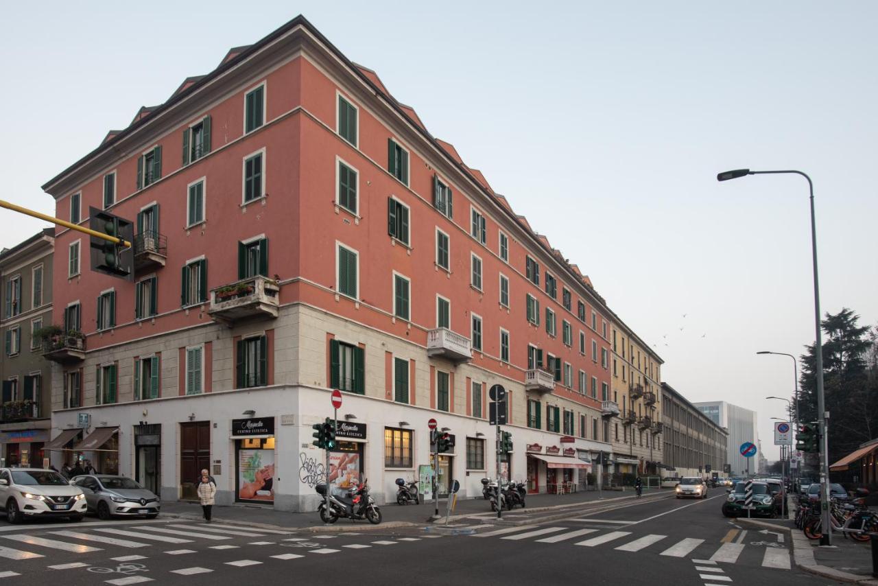 Art & Design On The Corner - Via Savona Milan Apartment Exterior photo